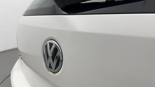 Used 2018 volkswagen Polo Highline Plus 1.0 MPI Petrol Manual dents MINOR DENT