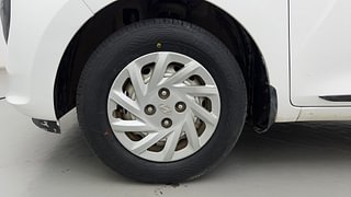 Used 2022 Hyundai New Santro 1.1 Sportz Executive CNG Petrol+cng Manual tyres LEFT FRONT TYRE RIM VIEW