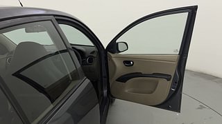 Used 2016 hyundai i10 Sportz 1.1 Petrol Petrol Manual interior RIGHT FRONT DOOR OPEN VIEW