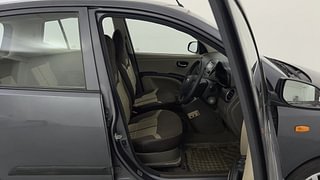 Used 2016 hyundai i10 Sportz 1.1 Petrol Petrol Manual interior RIGHT SIDE FRONT DOOR CABIN VIEW