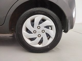 Used 2020 Hyundai New Santro 1.1 Sportz MT Petrol Manual tyres LEFT REAR TYRE RIM VIEW