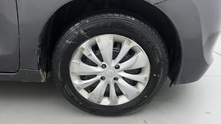 Used 2018 Maruti Suzuki Baleno [2015-2019] Delta Petrol Petrol Manual tyres RIGHT FRONT TYRE RIM VIEW