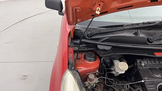 Used 2011 Maruti Suzuki A-Star [2008-2012] Lxi Petrol Manual engine ENGINE RIGHT SIDE HINGE & APRON VIEW