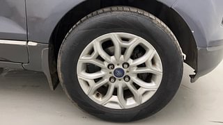 Used 2014 Ford EcoSport [2013-2015] Titanium 1.5L TDCi Diesel Manual tyres RIGHT FRONT TYRE RIM VIEW