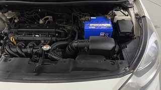 Used 2014 Hyundai Verna [2011-2015] Fluidic 1.6 VTVT SX Petrol Manual engine ENGINE LEFT SIDE VIEW