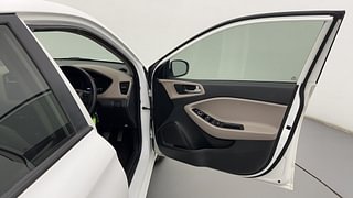 Used 2019 Hyundai Elite i20 [2018-2020] Sportz 1.2 Petrol Manual interior RIGHT FRONT DOOR OPEN VIEW