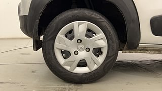 Used 2023 renault Kwid 1.0 RXT Opt Petrol Manual tyres RIGHT REAR TYRE RIM VIEW
