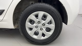 Used 2019 Hyundai Elite i20 [2018-2020] Sportz 1.2 Petrol Manual tyres LEFT REAR TYRE RIM VIEW