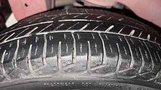 Used 2011 Maruti Suzuki A-Star [2008-2012] Lxi Petrol Manual tyres RIGHT REAR TYRE TREAD VIEW