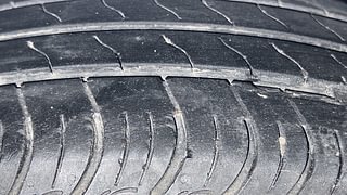 Used 2021 maruti-suzuki S-Presso VXI Plus Petrol Manual tyres RIGHT FRONT TYRE TREAD VIEW