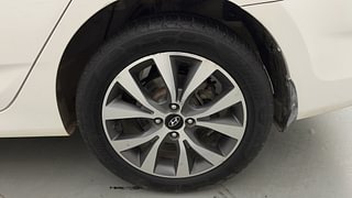 Used 2014 Hyundai Verna [2011-2015] Fluidic 1.6 VTVT SX Petrol Manual tyres LEFT REAR TYRE RIM VIEW