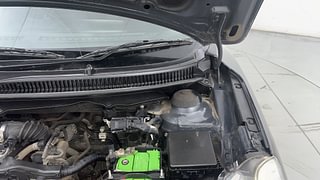Used 2018 Maruti Suzuki Baleno [2015-2019] Delta Petrol Petrol Manual engine ENGINE LEFT SIDE HINGE & APRON VIEW