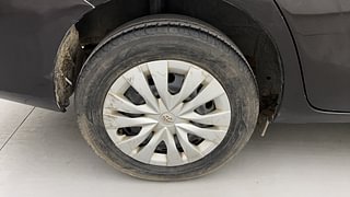Used 2019 Toyota Yaris [2018-2021] J Petrol Manual tyres RIGHT REAR TYRE RIM VIEW