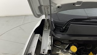 Used 2022 Renault Kiger RXZ MT Petrol Manual engine ENGINE RIGHT SIDE HINGE & APRON VIEW