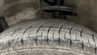 Used 2013 Maruti Suzuki Ritz [2012-2017] Zxi Petrol Manual tyres LEFT FRONT TYRE TREAD VIEW