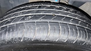 Used 2022 Renault Kiger RXZ MT Petrol Manual tyres LEFT FRONT TYRE TREAD VIEW