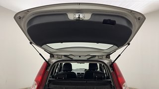 Used 2013 Maruti Suzuki Ritz [2012-2017] Zxi Petrol Manual interior DICKY DOOR OPEN VIEW