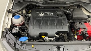 Used 2015 Volkswagen Polo [2014-2020] Highline 1.5 (D) Diesel Manual engine ENGINE RIGHT SIDE VIEW