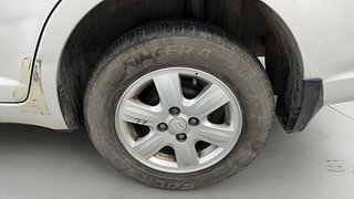 Used 2013 Maruti Suzuki Swift Dzire [2008-2012] ZXI Petrol Manual tyres LEFT REAR TYRE RIM VIEW