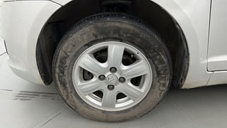 Used 2013 Maruti Suzuki Swift Dzire [2008-2012] ZXI Petrol Manual tyres LEFT FRONT TYRE RIM VIEW