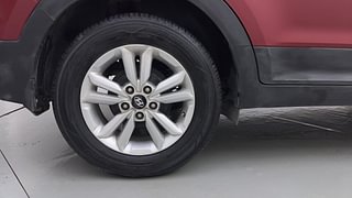 Used 2016 Hyundai Creta [2015-2018] 1.6 SX Plus Diesel Manual tyres RIGHT REAR TYRE RIM VIEW