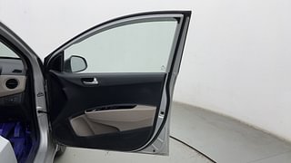 Used 2016 Hyundai Xcent [2014-2017] S Petrol+CNG (Outside Fitted) Petrol+cng Manual interior RIGHT FRONT DOOR OPEN VIEW