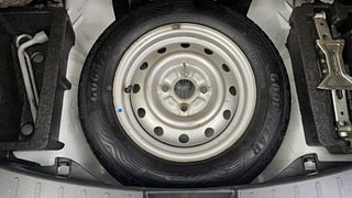 Used 2014 Maruti Suzuki Wagon R 1.0 [2010-2019] LXi Petrol Manual tyres SPARE TYRE VIEW
