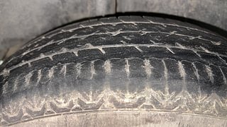 Used 2013 Maruti Suzuki Swift Dzire [2008-2012] ZXI Petrol Manual tyres RIGHT REAR TYRE TREAD VIEW