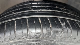 Used 2015 Hyundai Elite i20 [2014-2018] Asta 1.2 Petrol Manual tyres RIGHT FRONT TYRE TREAD VIEW
