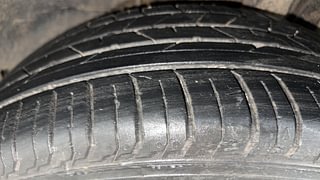 Used 2015 Hyundai Elite i20 [2014-2018] Asta 1.2 Petrol Manual tyres LEFT REAR TYRE TREAD VIEW