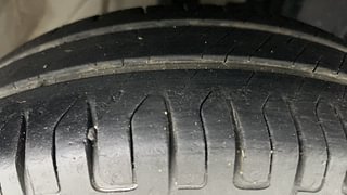 Used 2015 Datsun GO [2014-2019] T Petrol Manual tyres RIGHT FRONT TYRE TREAD VIEW