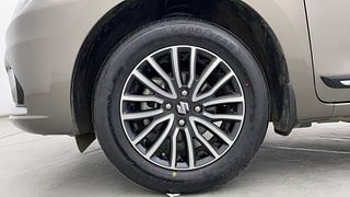 Used 2022 Maruti Suzuki Dzire ZXI Plus AMT Petrol Automatic tyres LEFT FRONT TYRE RIM VIEW