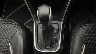 Used 2021 Maruti Suzuki S-Cross Zeta AT Petrol Automatic interior GEAR  KNOB VIEW