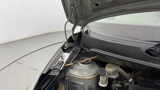 Used 2015 Datsun GO [2014-2019] T Petrol Manual engine ENGINE RIGHT SIDE HINGE & APRON VIEW
