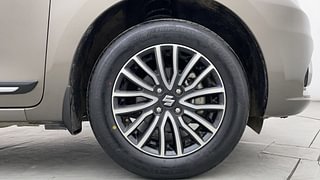 Used 2022 Maruti Suzuki Dzire ZXI Plus AMT Petrol Automatic tyres RIGHT FRONT TYRE RIM VIEW