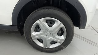 Used 2019 Tata Nexon [2017-2020] XM Petrol Petrol Manual tyres LEFT REAR TYRE RIM VIEW