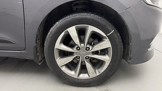 Used 2015 Hyundai Elite i20 [2014-2018] Asta 1.2 Petrol Manual tyres RIGHT FRONT TYRE RIM VIEW