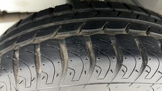 Used 2015 Datsun GO [2014-2019] T Petrol Manual tyres RIGHT REAR TYRE TREAD VIEW
