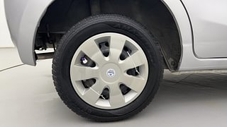 Used 2015 Datsun GO [2014-2019] T Petrol Manual tyres RIGHT REAR TYRE RIM VIEW