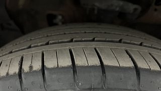 Used 2020 Kia Seltos HTX D Diesel Manual tyres LEFT FRONT TYRE TREAD VIEW