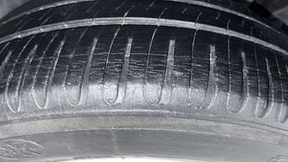 Used 2017 Maruti Suzuki Ertiga [2015-2018] ZXI+ Petrol Manual tyres LEFT REAR TYRE TREAD VIEW