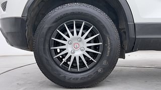 Used 2022 Tata Harrier XE Diesel Manual tyres RIGHT REAR TYRE RIM VIEW