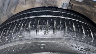 Used 2017 Maruti Suzuki Ertiga [2015-2018] ZXI+ Petrol Manual tyres LEFT FRONT TYRE TREAD VIEW