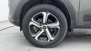 Used 2022 Tata Nexon XZ Plus Petrol Petrol Manual tyres LEFT FRONT TYRE RIM VIEW