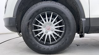 Used 2022 Tata Harrier XE Diesel Manual tyres LEFT FRONT TYRE RIM VIEW