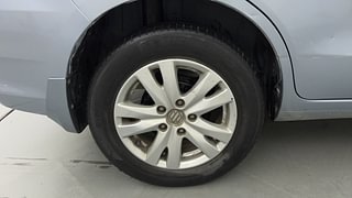 Used 2017 Maruti Suzuki Ertiga [2015-2018] ZXI+ Petrol Manual tyres RIGHT REAR TYRE RIM VIEW