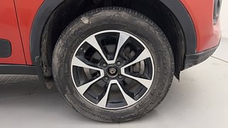 Used 2020 Tata Nexon XZA Plus AMT Petrol Petrol Automatic tyres RIGHT FRONT TYRE RIM VIEW