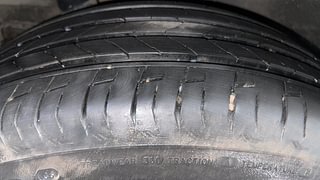 Used 2021 Hyundai Venue [2019-2022] SX 1.0  Turbo iMT Petrol Manual tyres RIGHT REAR TYRE TREAD VIEW