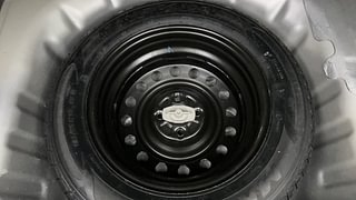 Used 2016 Maruti Suzuki Ciaz ZXI+ AT Petrol Automatic tyres SPARE TYRE VIEW