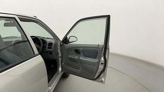 Used 2012 Maruti Suzuki Alto K10 [2010-2014] VXi Petrol Manual interior RIGHT FRONT DOOR OPEN VIEW